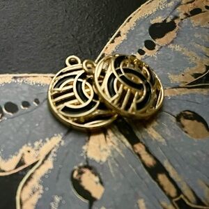 Chanel Zipper Pull